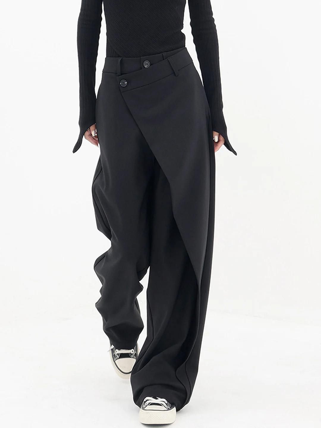 Asymmetrical baggy pants