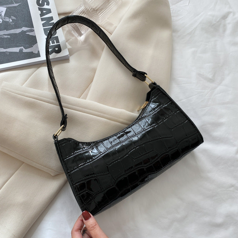Retro Style Leather Shoulder Bag | Amber