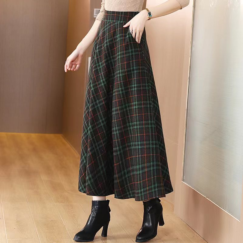 Vintage Plaid Wool A-Line Midi Skirt