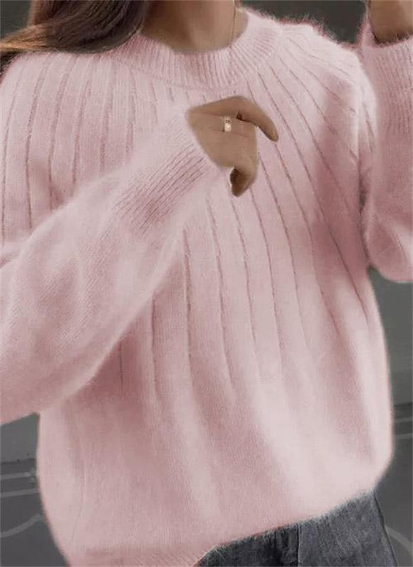 Women's Cashmere Sweater: Naturally Beautiful in Fur Colors