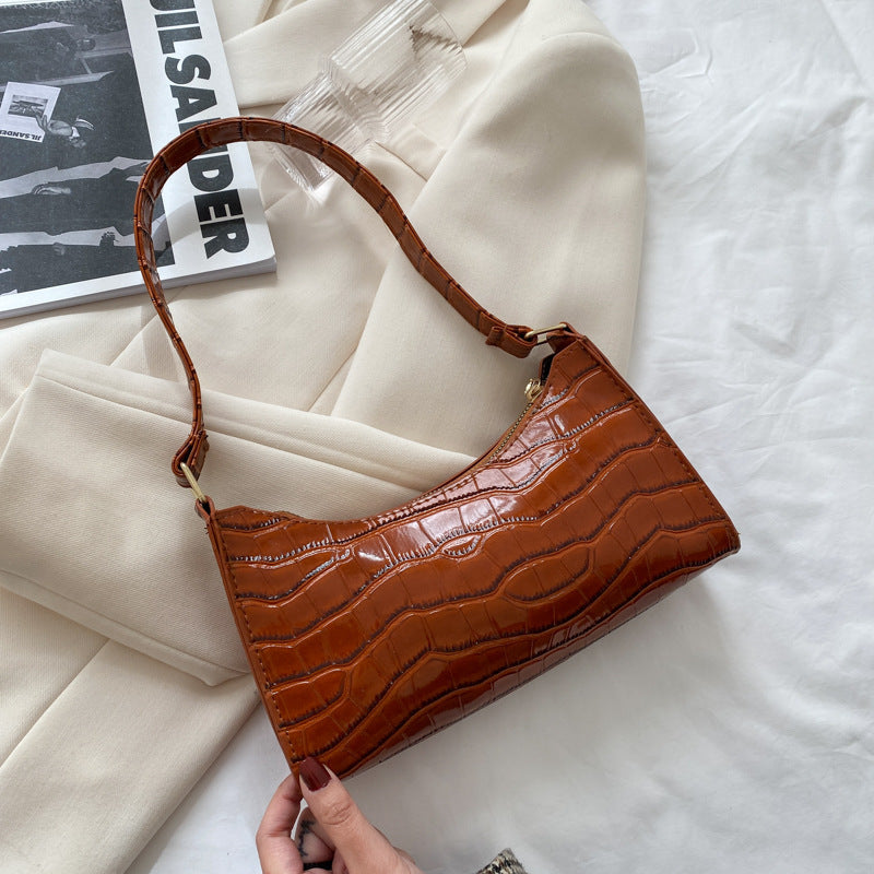 Retro Style Leather Shoulder Bag | Amber