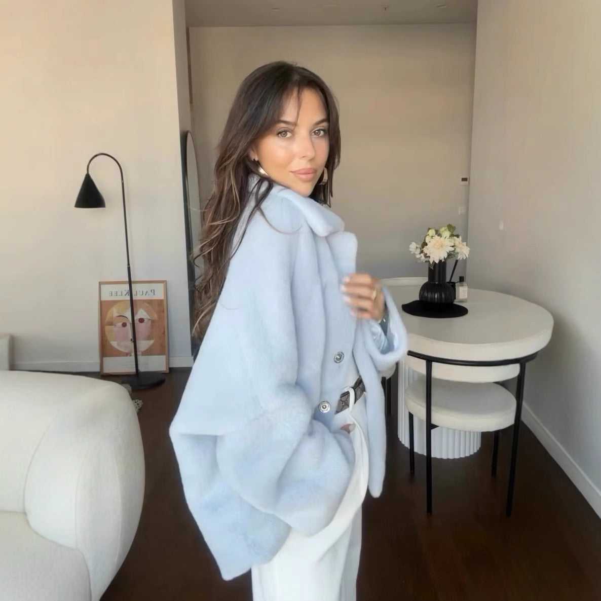 Nila Jacket: Elegance and Comfort