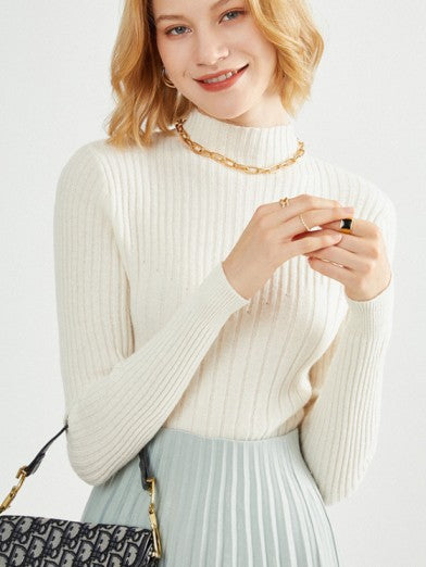 Mid-Height High Neck Sweater – Elegance and Comfort for Cool Seasons