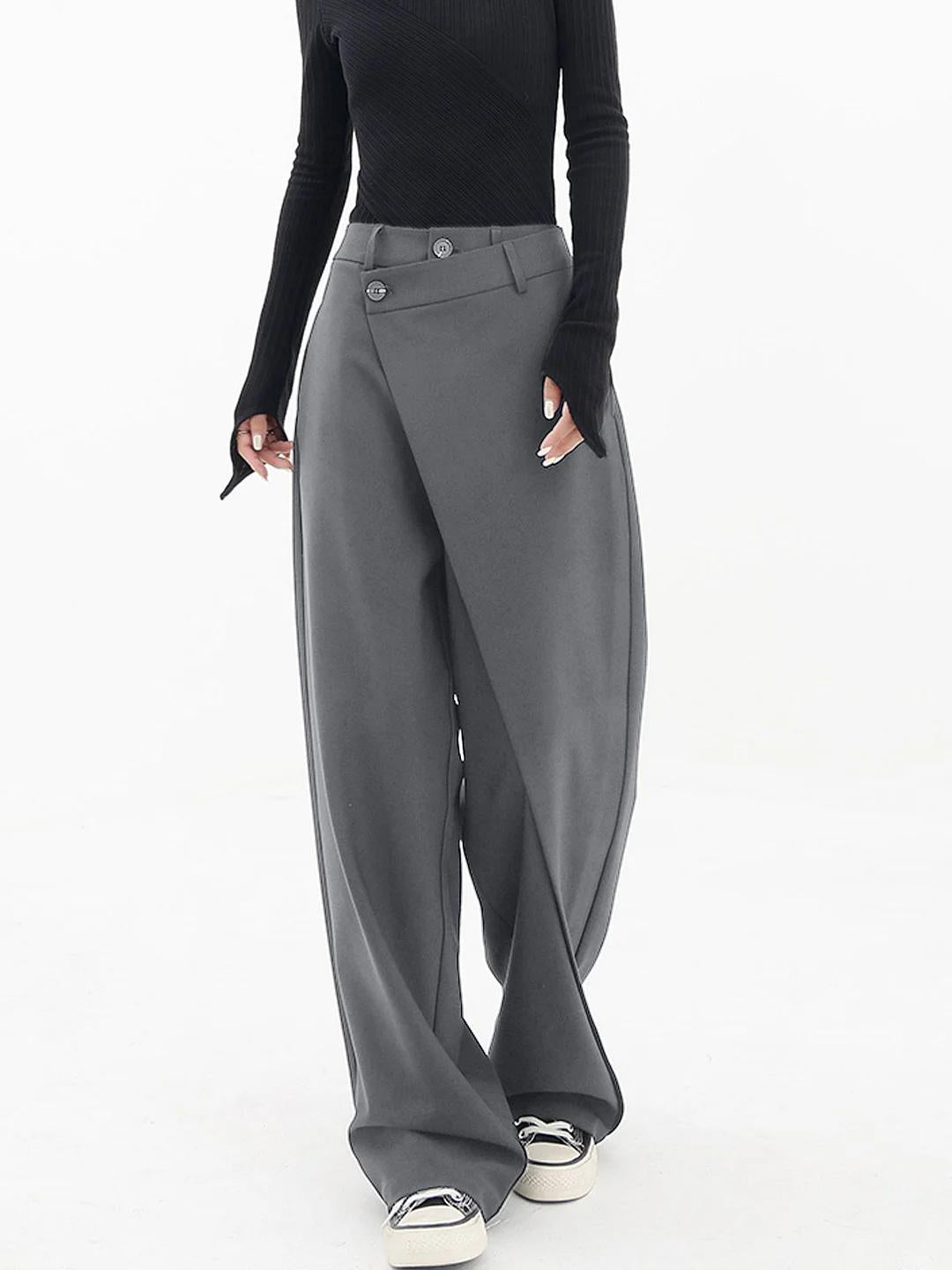 Asymmetrical baggy pants
