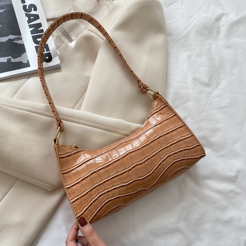 Retro Style Leather Shoulder Bag | Amber