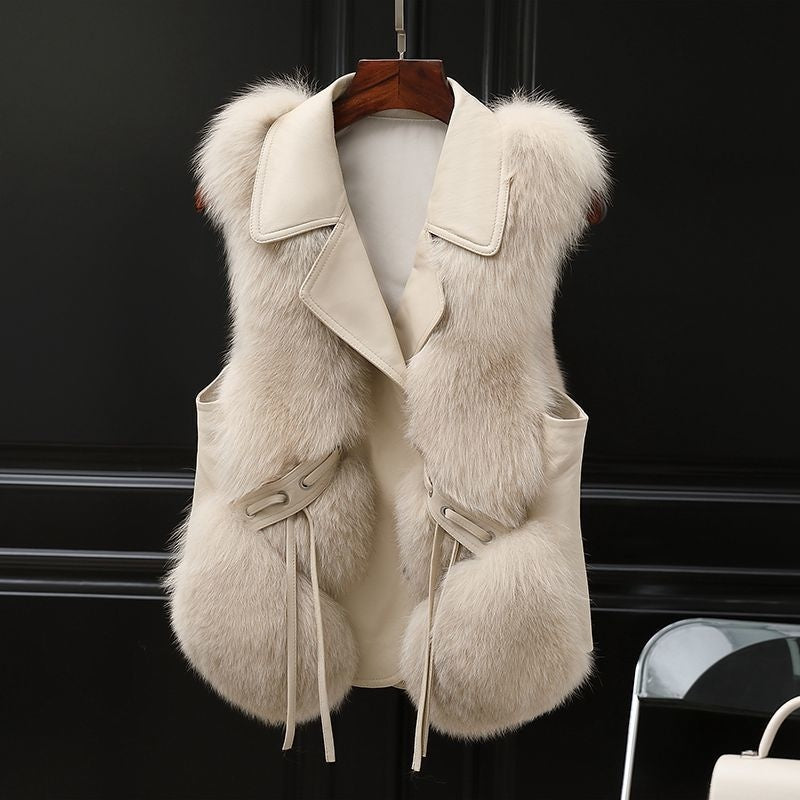 Glam fur vest