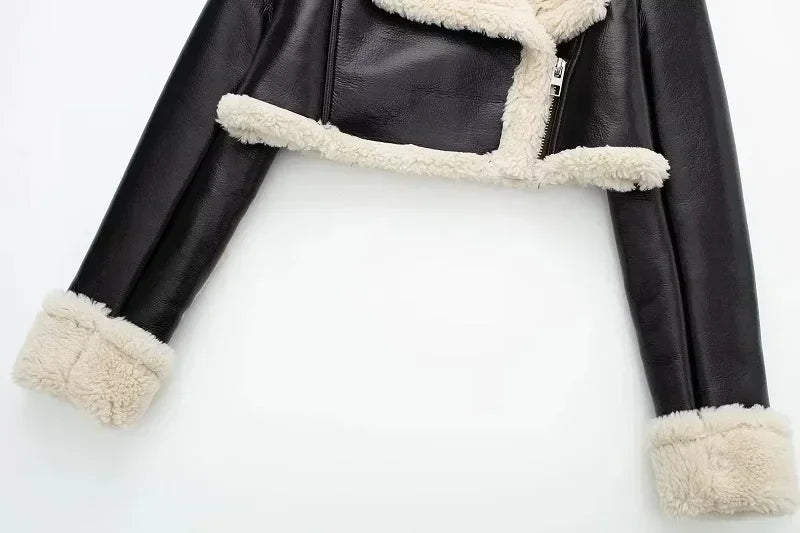 LUNA - The Elegance Shearling Jacket