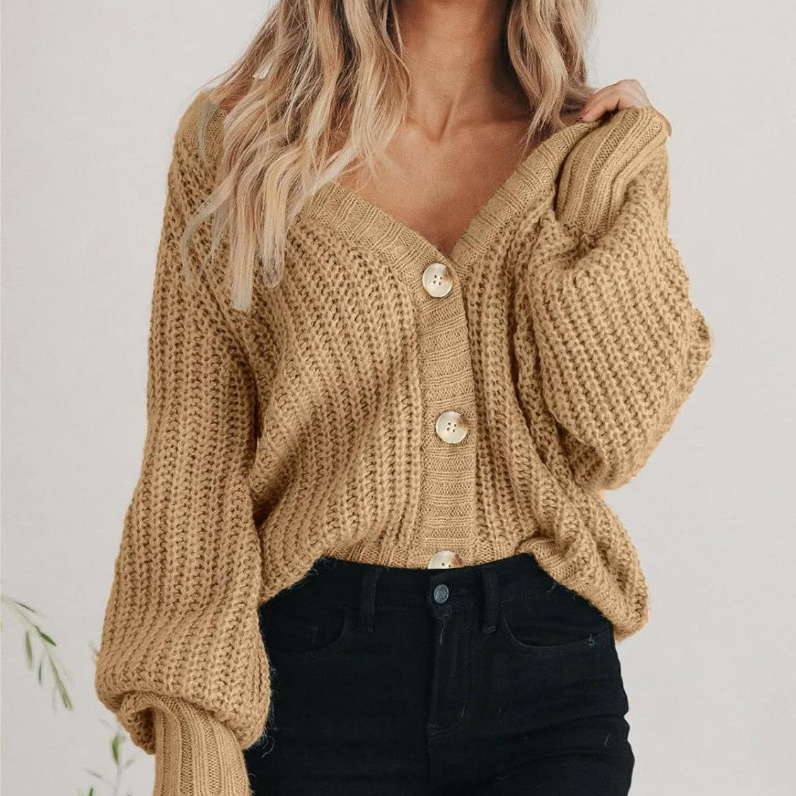SOPHIA | Elegant Knitted Cardigan