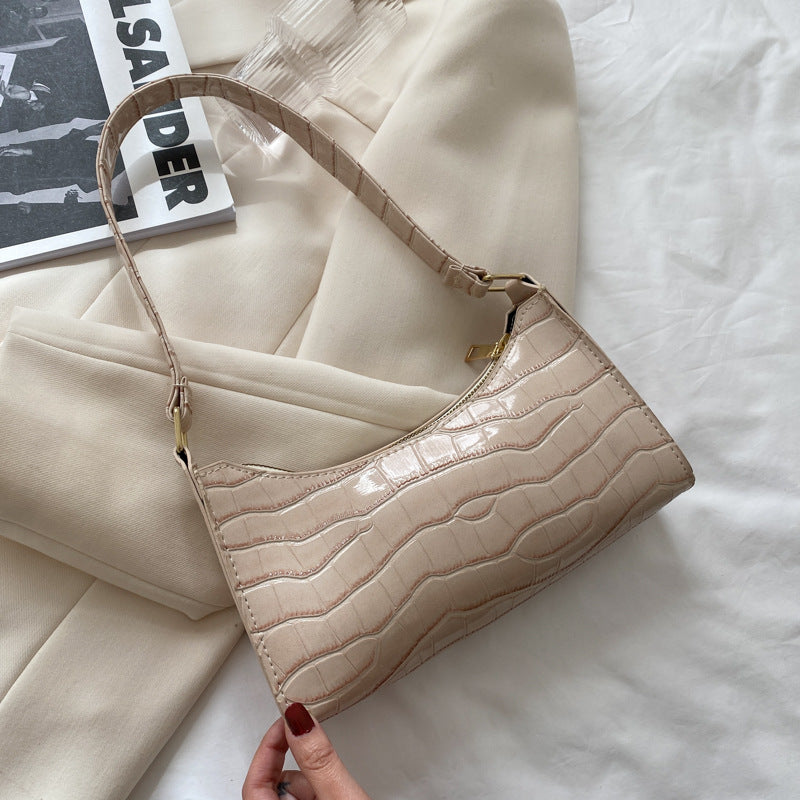 Retro Style Leather Shoulder Bag | Amber