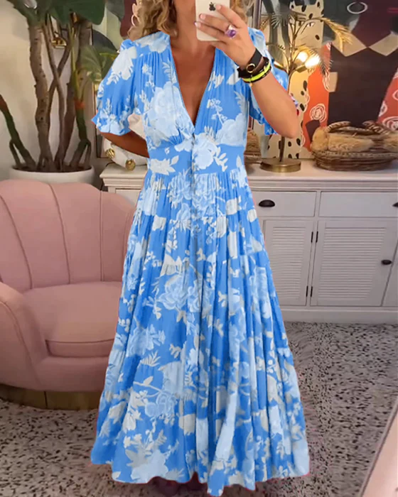 Women's dress with enchanting flowers