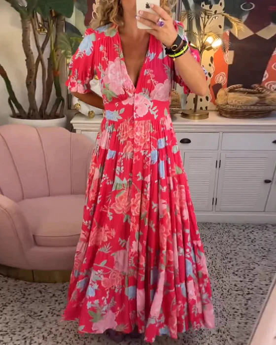 Women's dress with enchanting flowers