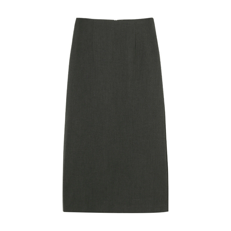 Sophisticated maxi skirt with split hem