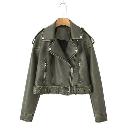 Leather jacket with zip closure