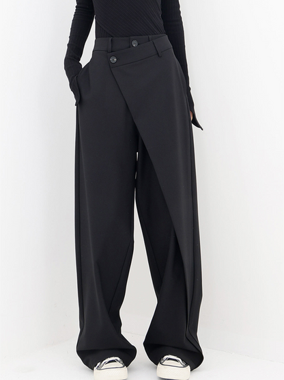 Asymmetrical baggy pants