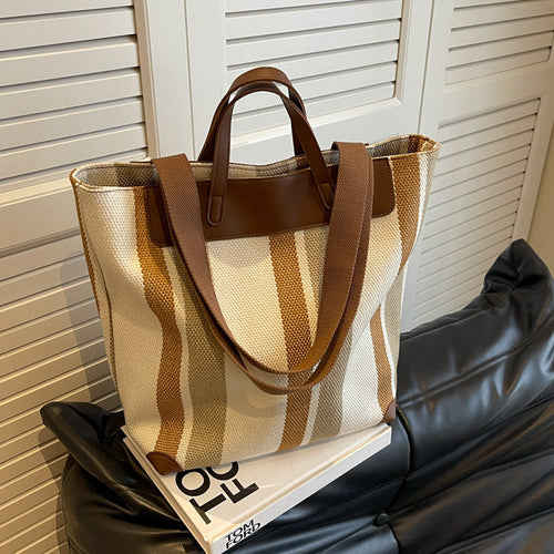 Mirelle | Winter Outings Shoulder Bag