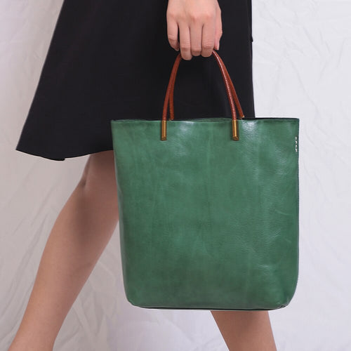 Parisian Elegance convertible leather bag