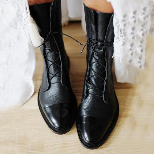Elegant and Timeless Boots | Clarisse 