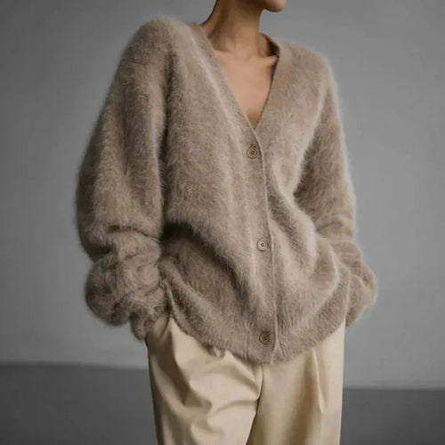 Stylishly chic and refined cardigan