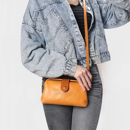 Alma Compact Italian Leather Doctor's Bag